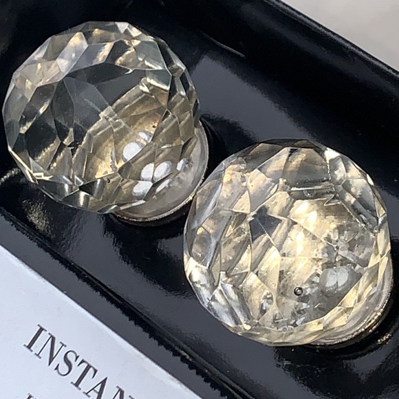 INSTANT FURNITURE UPDATE KNOBS PULLS CLEAR GLASS SILVER SET OF 4 NIB - Picture 6 of 9